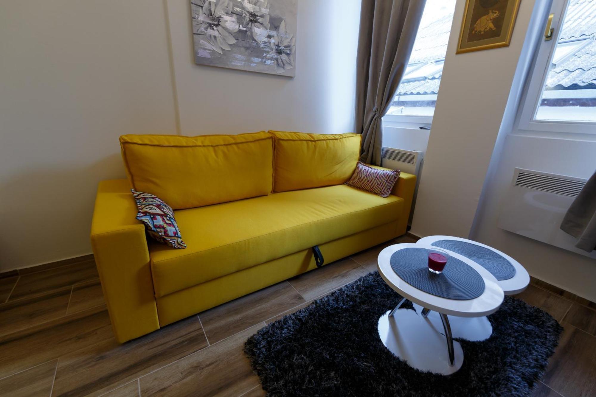 Apartman Royal Славонски-Брод Экстерьер фото